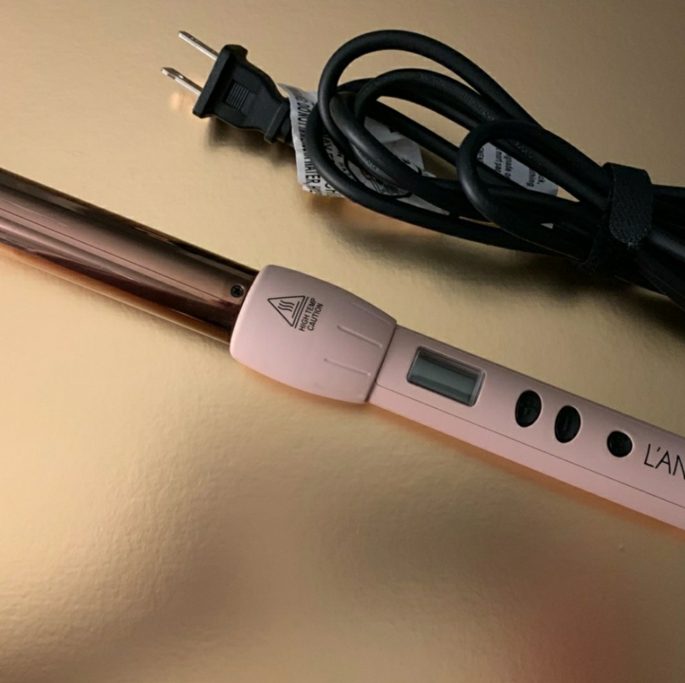 L'ange Titanium Lustre'-25MMCurling Wand Blush